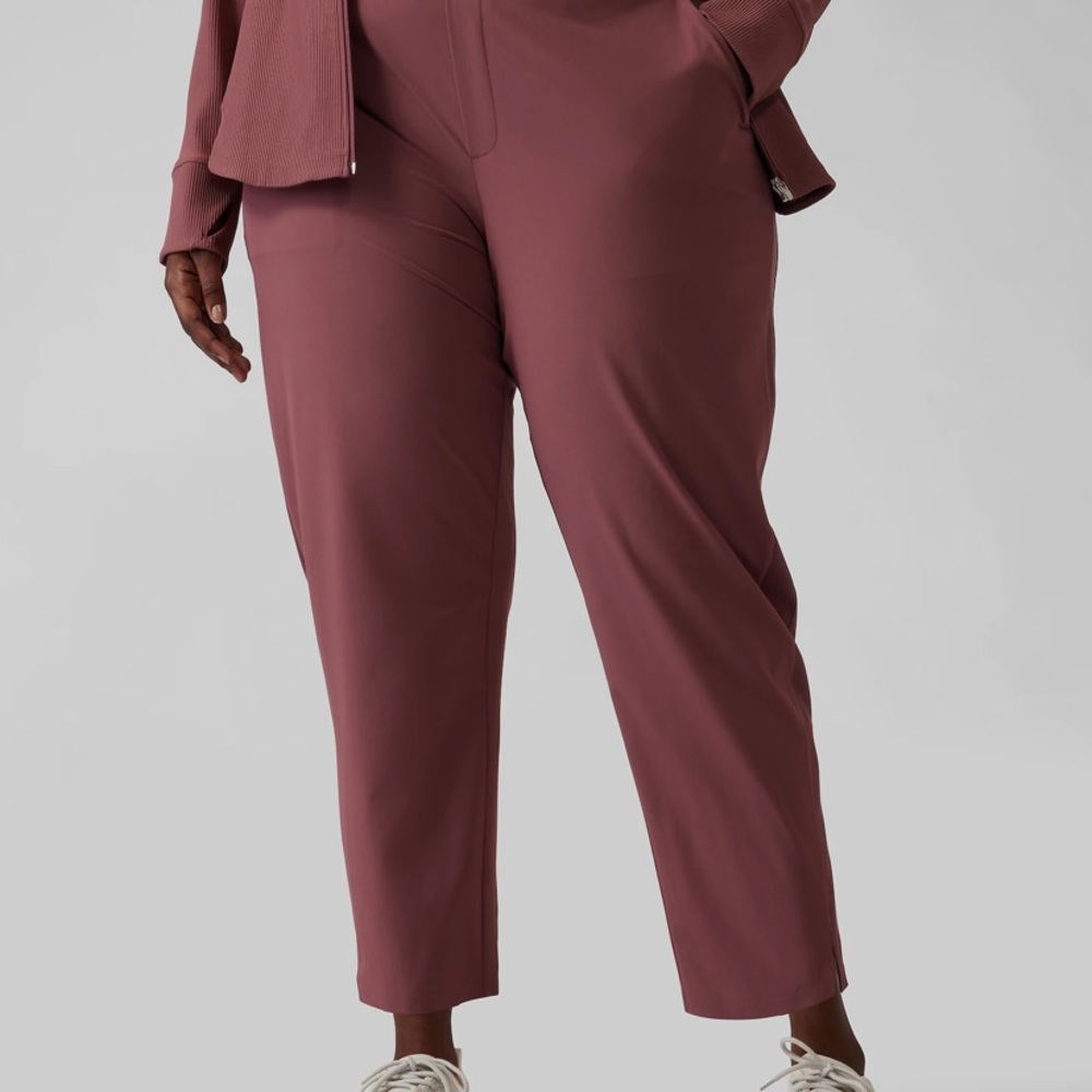Athleta Brooklyn Ankle Pant
Size 18 | color Hearth Rose NWT